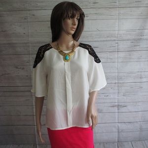 NWT - WORTHINGTON pretty ivory/black top - sz PM